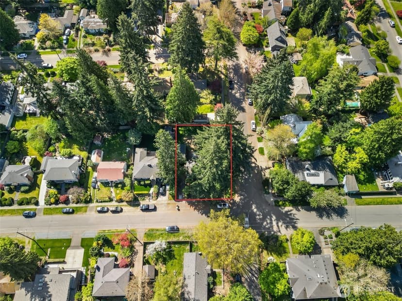 Property photo for 2701 NE 90th Street, Seattle photo 15