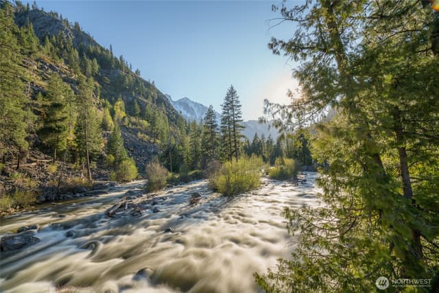Property photo for 7003 Icicle Road, Leavenworth photo 4