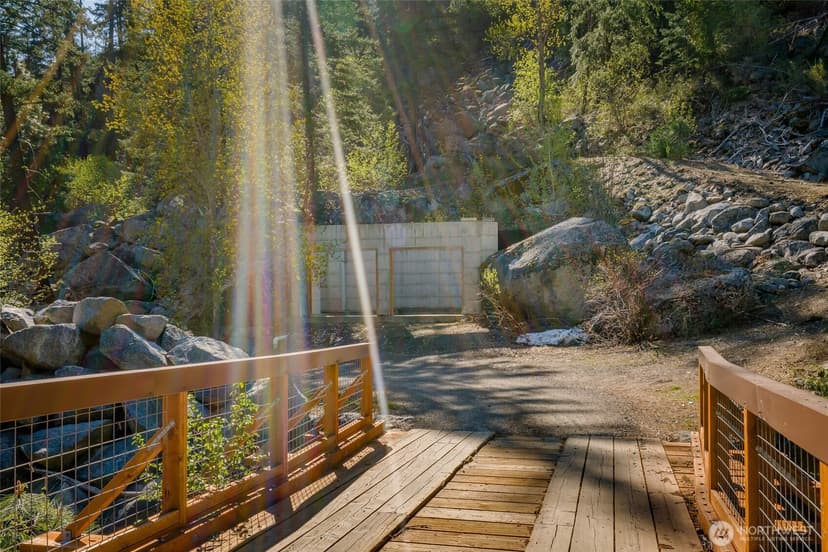 Property photo for 7003 Icicle Road, Leavenworth photo 11