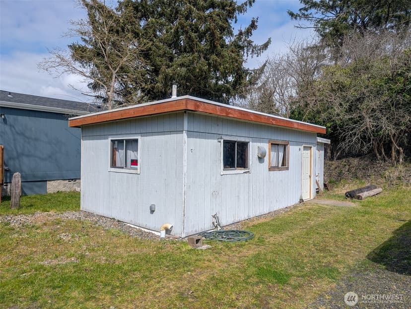 Property photo for 808 Magellan Avenue NE, Ocean Shores photo 4