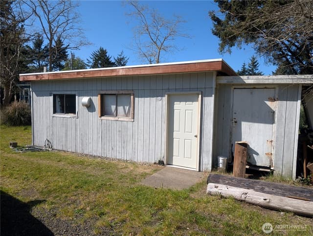 Property photo for 808 Magellan Avenue NE, Ocean Shores photo 3