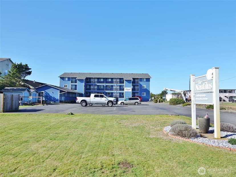 Property photo for 835 Ocean Shores Boulevard NW #202, Ocean Shores photo 11