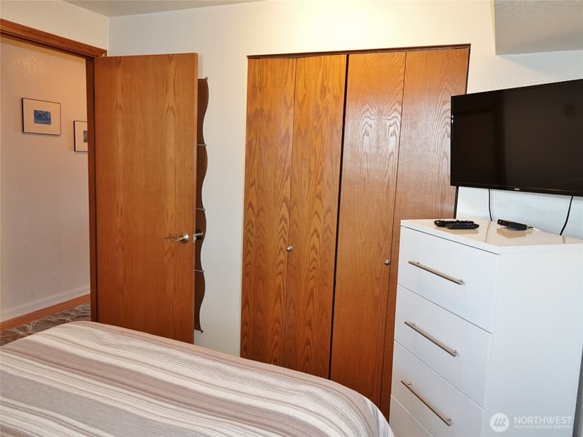 Property photo for 835 Ocean Shores Boulevard NW #202, Ocean Shores photo 28