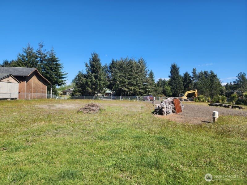 Property photo for 266 Overlake Street NE, Ocean Shores photo 20