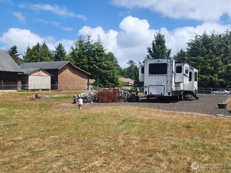 Property photo for 266 Overlake Street NE, Ocean Shores photo 7