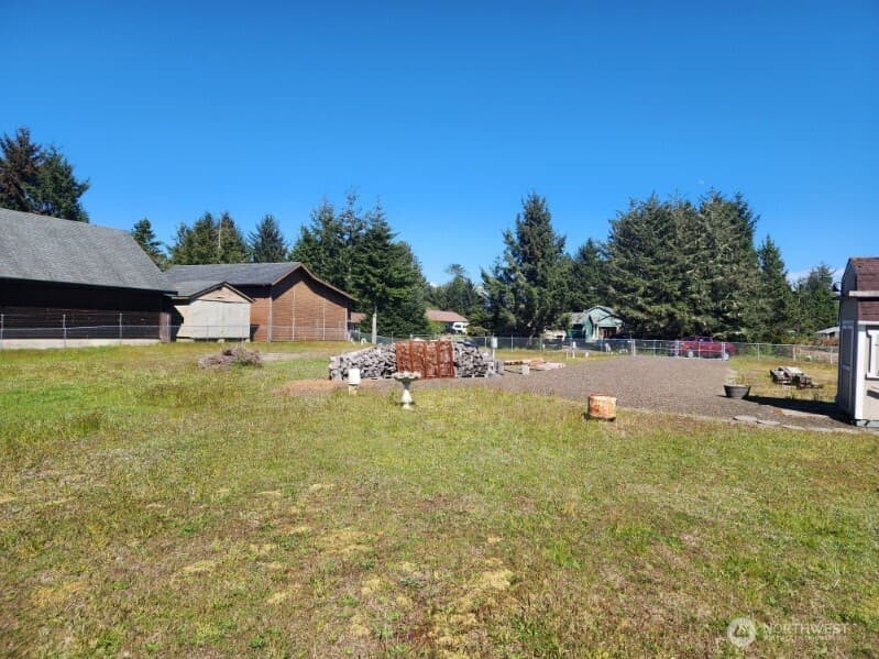 Property photo for 266 Overlake Street NE, Ocean Shores photo 19