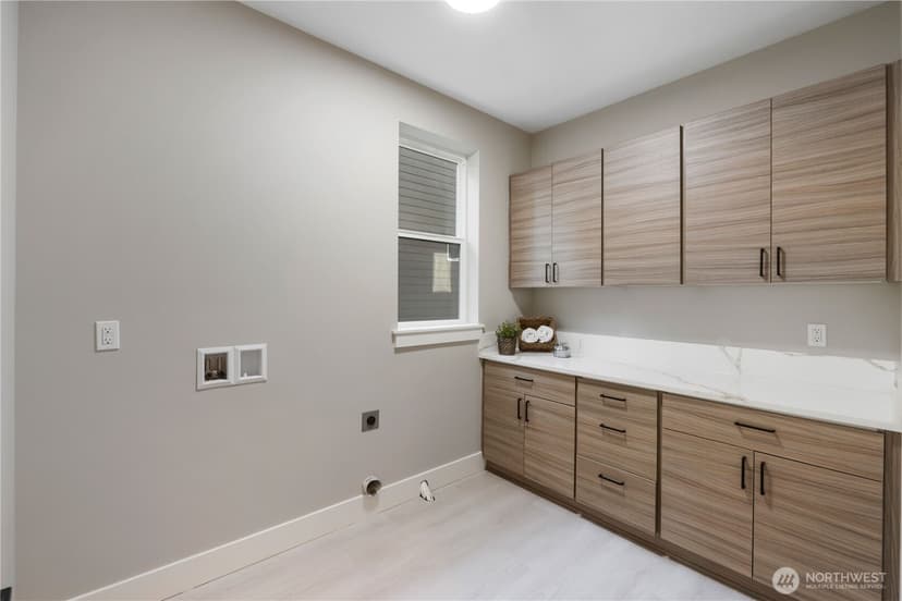Property photo for 6598 Vandermark Road E, Bonney Lake photo 8