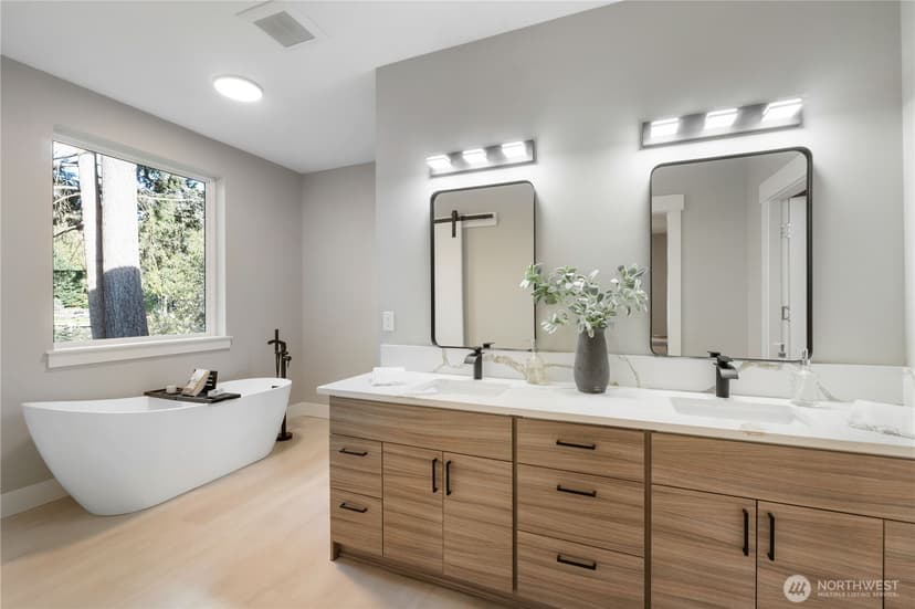 Property photo for 6598 Vandermark Road E, Bonney Lake photo 12