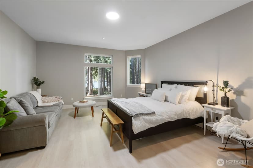 Property photo for 6598 Vandermark Road E, Bonney Lake photo 11