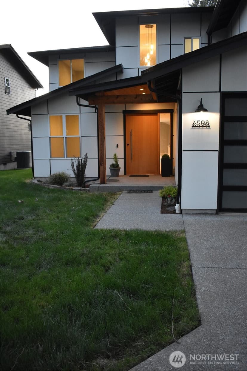 Property photo for 6598 Vandermark Road E, Bonney Lake photo 5
