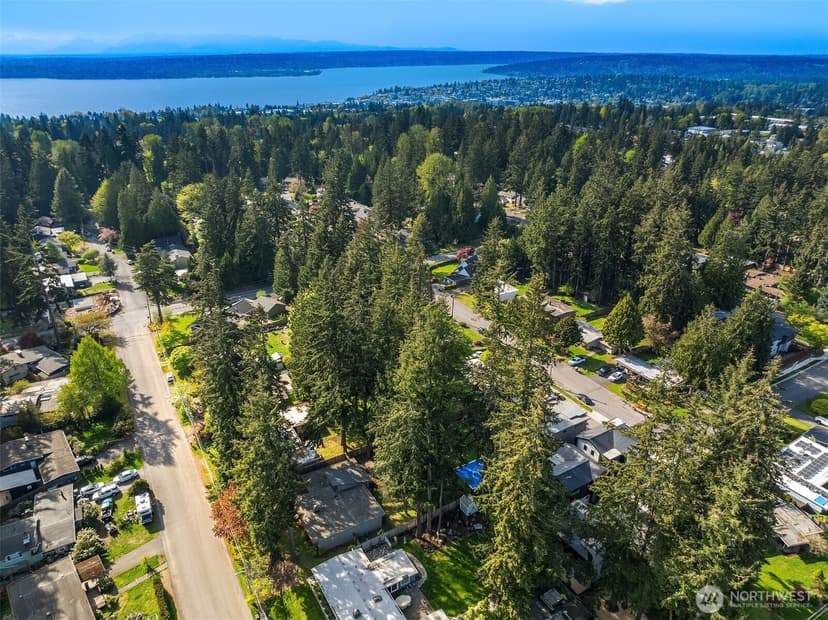 Property photo for 12249 NE 66th Street, Kirkland photo 37