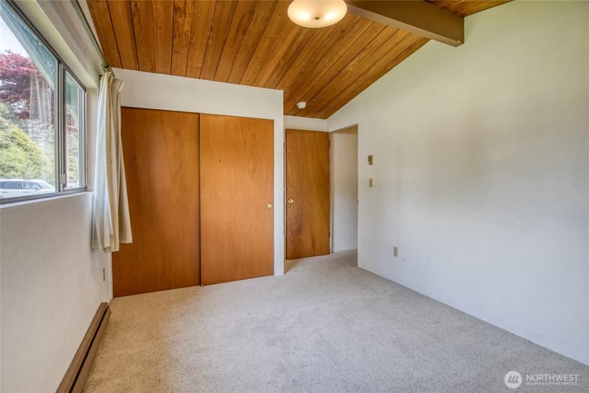 Property photo for 483 Dolphin Avenue NE, Ocean Shores photo 32