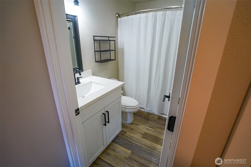 Property photo for 1930 SE Diamond Place, Port Orchard photo 10