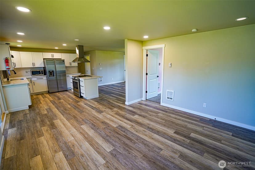 Property photo for 1930 SE Diamond Place, Port Orchard photo 5