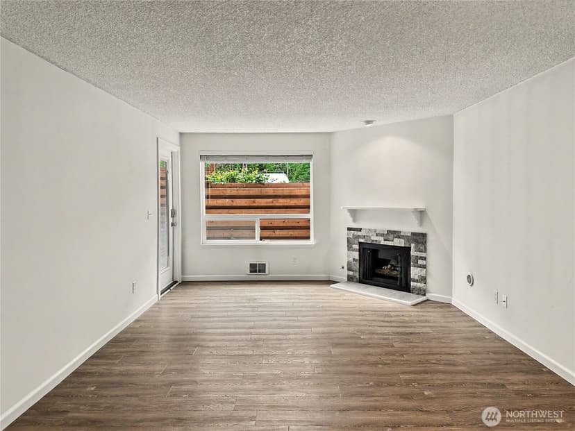 Property photo for 10501 8th Avenue NE #128, Seattle photo 4