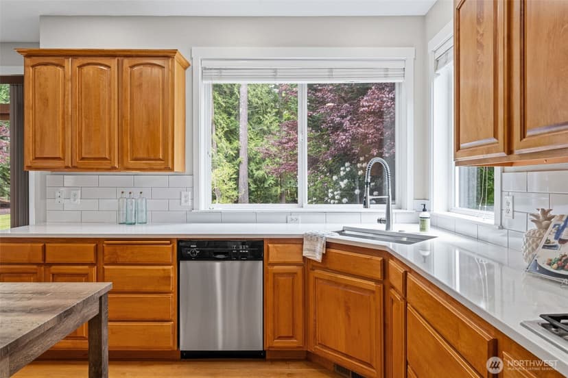 Property photo for 7121 Muirkirk Lane SW, Port Orchard photo 11