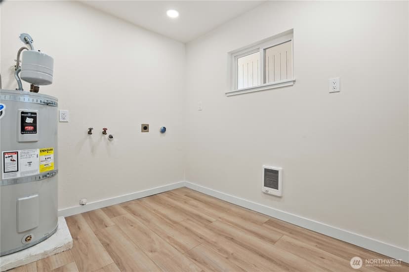 Property photo for 1324 116th Street, Tacoma photo 23
