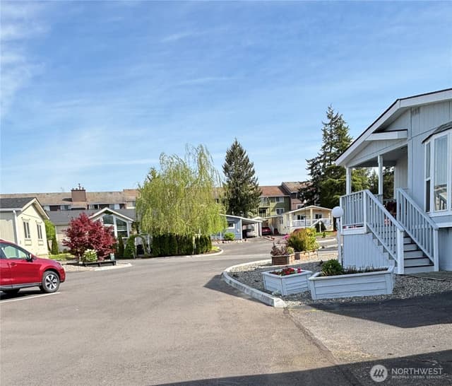 Property photo for 5900 64th Street NE #142, Marysville photo 2