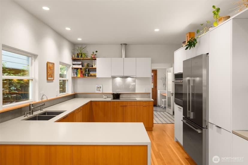 Property photo for 4812 S Brandon Street, Seattle photo 3