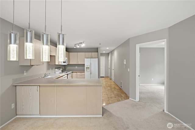 Property photo for 18210 73rd Avenue NE #201, Kenmore