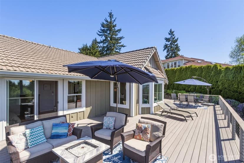 Property photo for 9922 71st Street SW, Lakewood photo 35