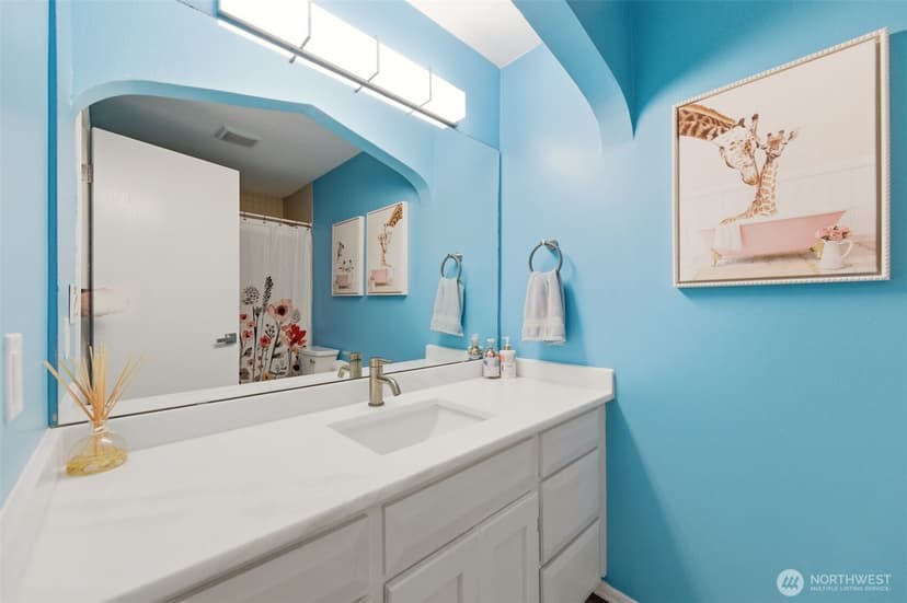 Property photo for 9922 71st Street SW, Lakewood photo 31