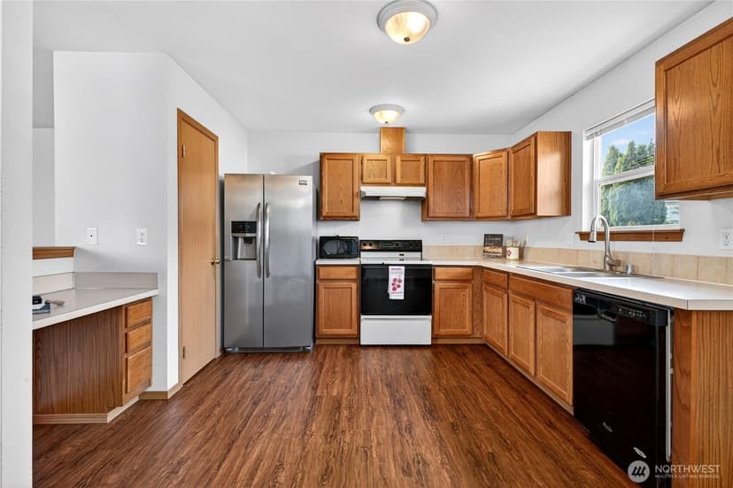 Property photo for 12205 135th Street E, Puyallup photo 10