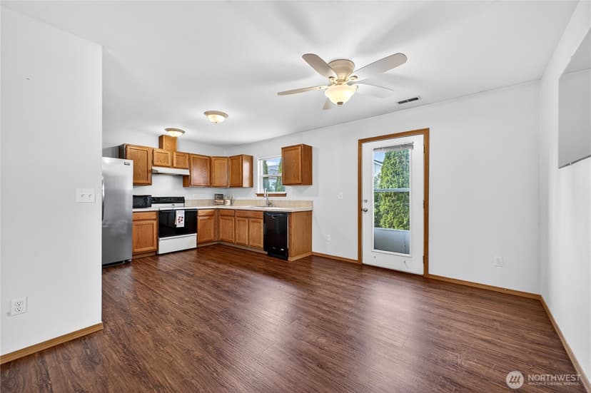 Property photo for 12205 135th Street E, Puyallup photo 12