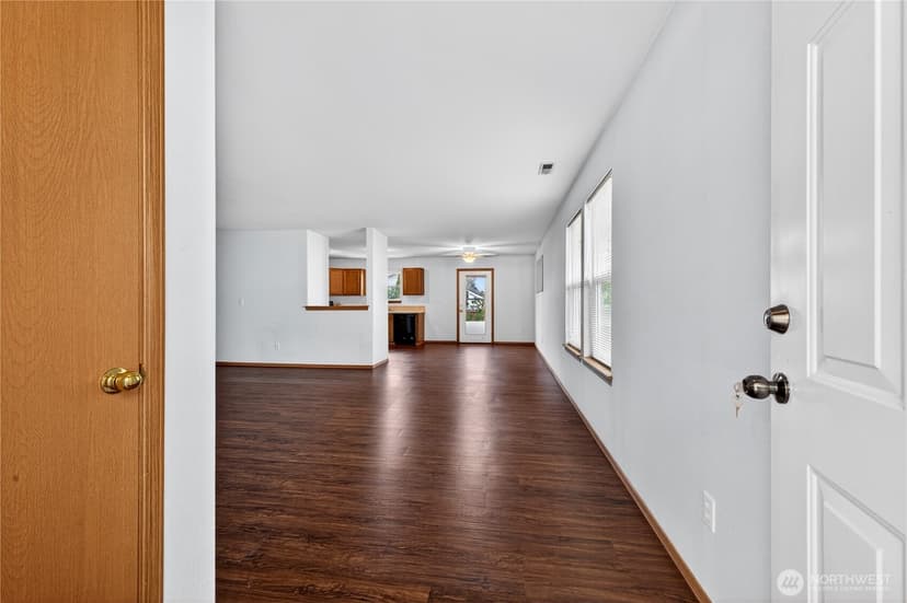 Property photo for 12205 135th Street E, Puyallup photo 5