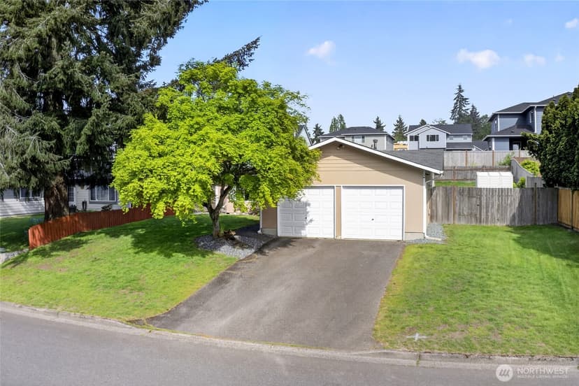 Property photo for 30312 10th Avenue S, Federal Way photo 22