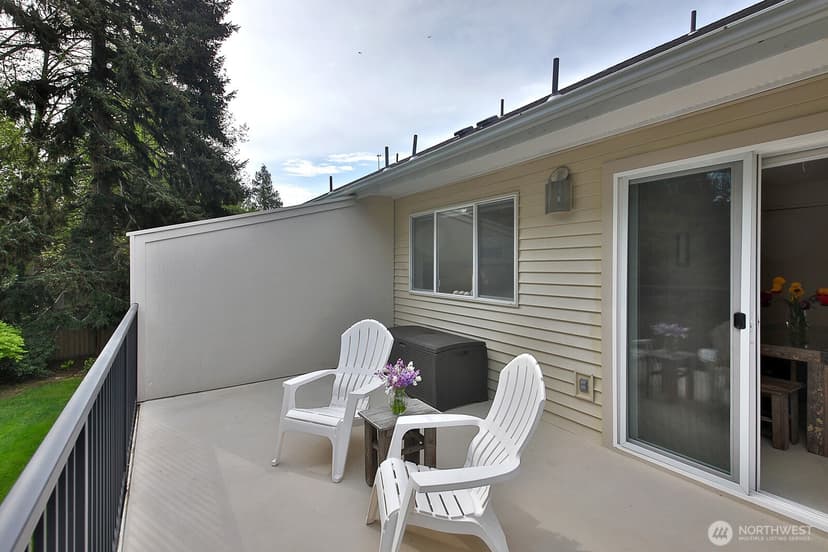 Property photo for 566 Creekside Terrace #201, Langley photo 24
