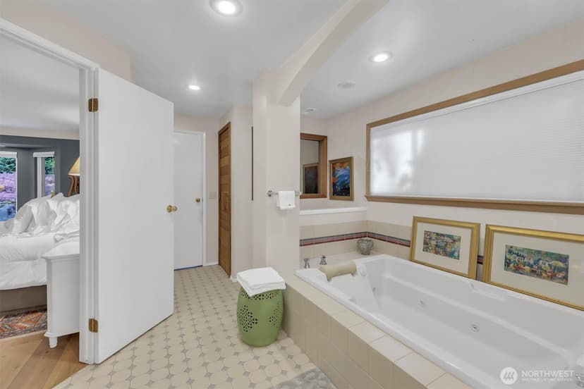 Property photo for 13320 211th Place NE, Woodinville photo 24