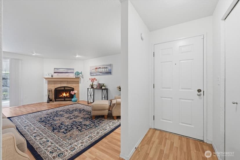 Property photo for 15416 40th Avenue W #B-22, Lynnwood photo 4