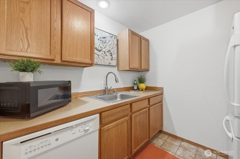 Property photo for 15416 40th Avenue W #B-22, Lynnwood photo 10