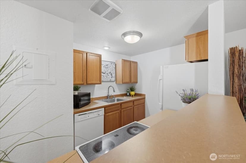 Property photo for 15416 40th Avenue W #B-22, Lynnwood photo 11