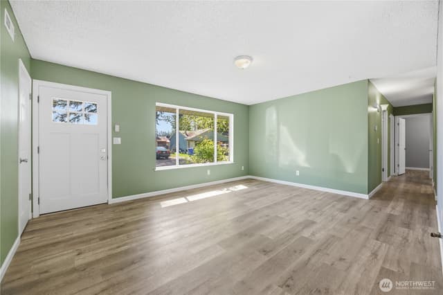 Property photo for 19237 SE 268th Street, Covington photo 4