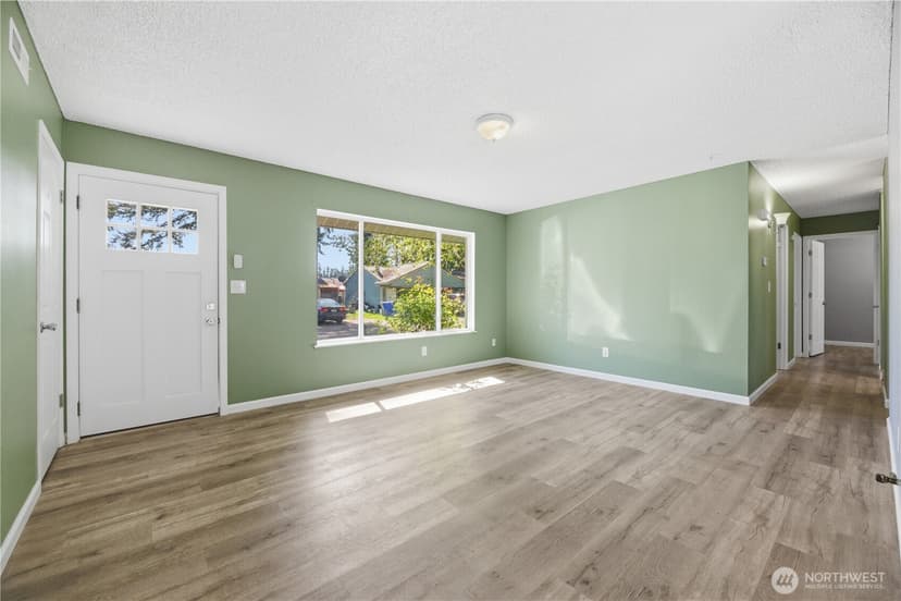 Property photo for 19237 SE 268th Street, Covington photo 4