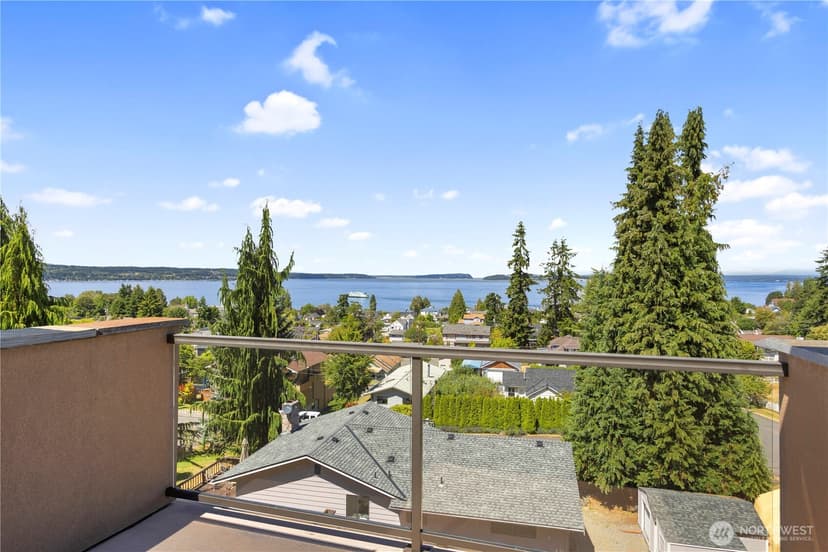 Property photo for 645 Cornelia Avenue, Mukilteo photo 34