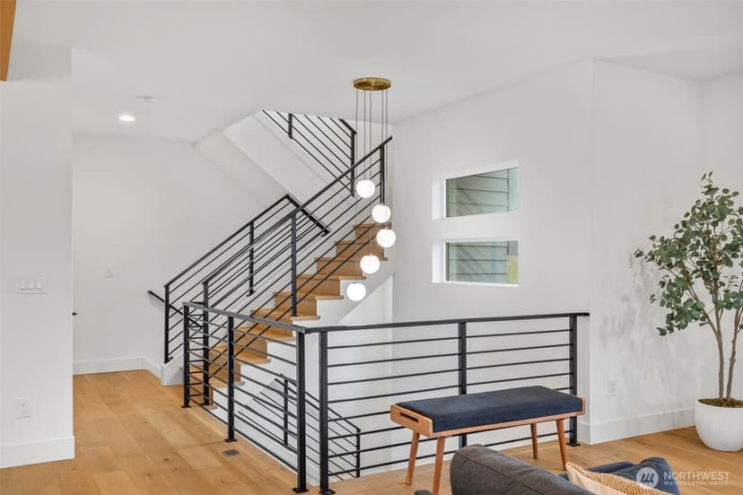 Property photo for 6738 21st Avenue SW, Seattle photo 17
