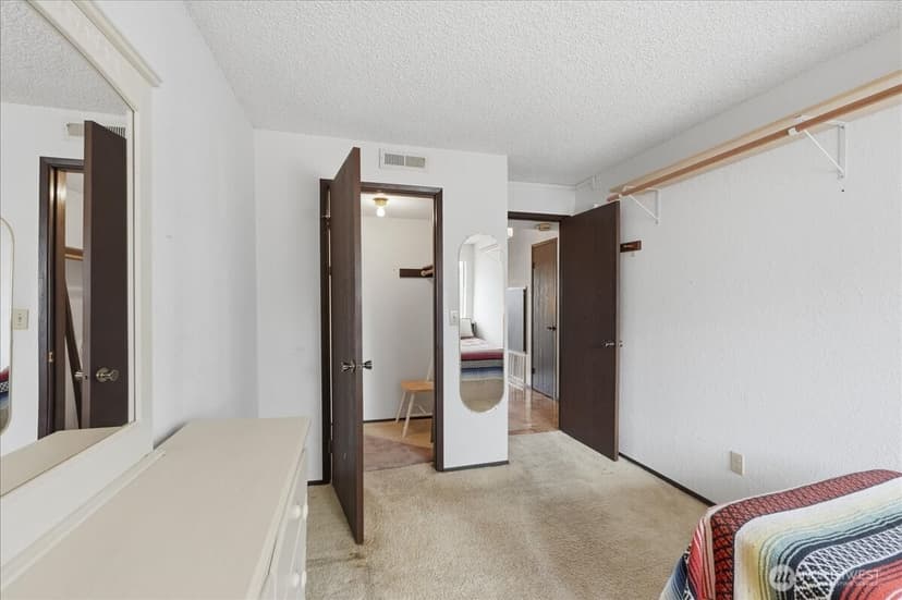 Property photo for 3515 S 160th Street #C6, SeaTac photo 18