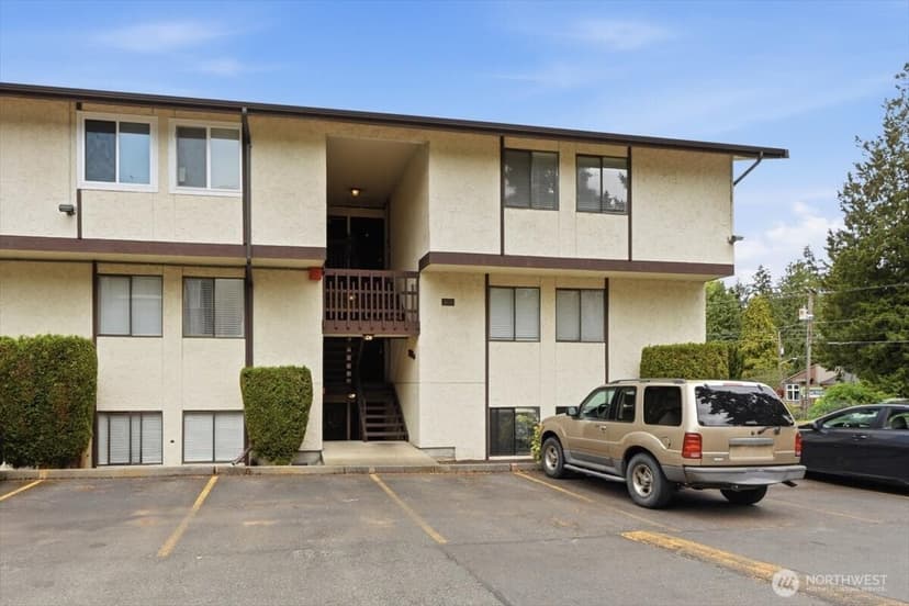 Property photo for 3515 S 160th Street #C6, SeaTac photo 2