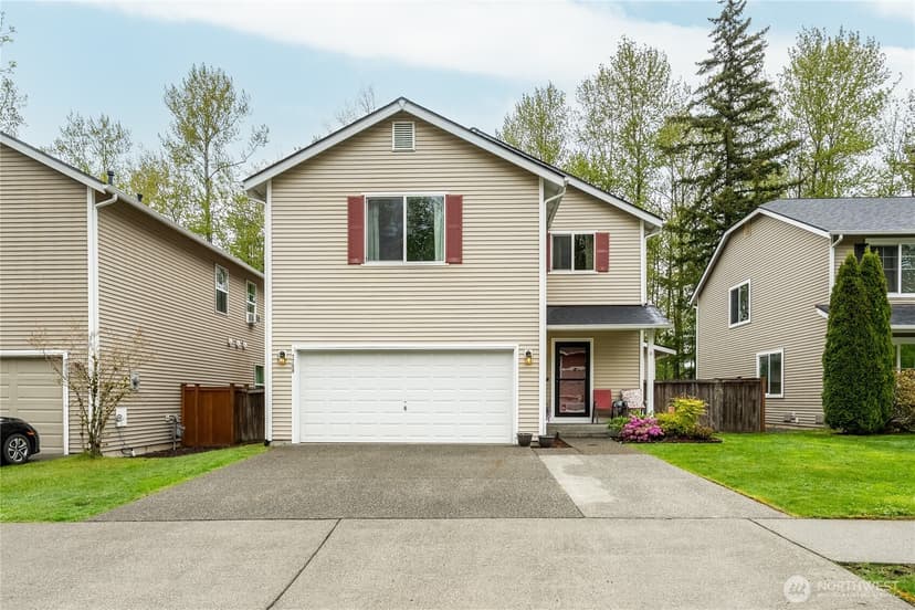 Property photo for 7709 86th Avenue NE, Marysville photo 2