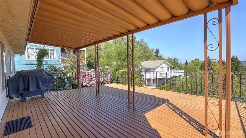 Property photo for 8208 S 124th Street, Seattle photo 31