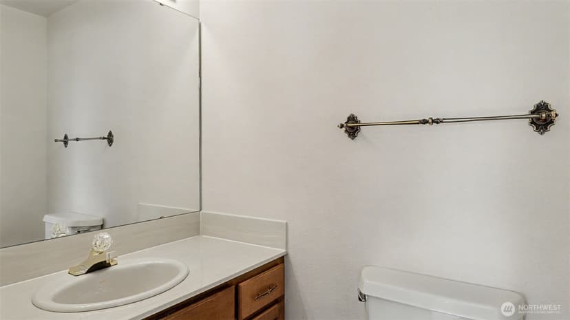 Property photo for 8208 S 124th Street, Seattle photo 18