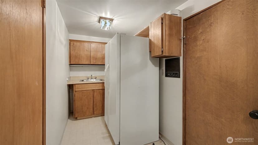 Property photo for 8208 S 124th Street, Seattle photo 19