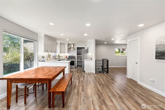 Property photo for 469 Hoquiam Avenue NE, Renton photo 5