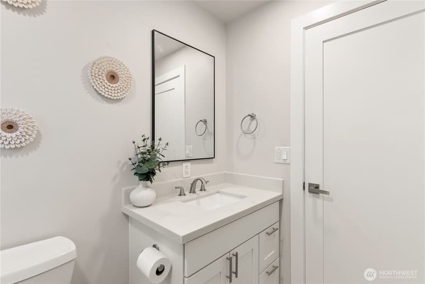 Property photo for 469 Hoquiam Avenue NE, Renton photo 13