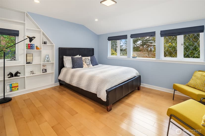 Property photo for 3530 W Laurelhurst Drive NE, Seattle photo 23