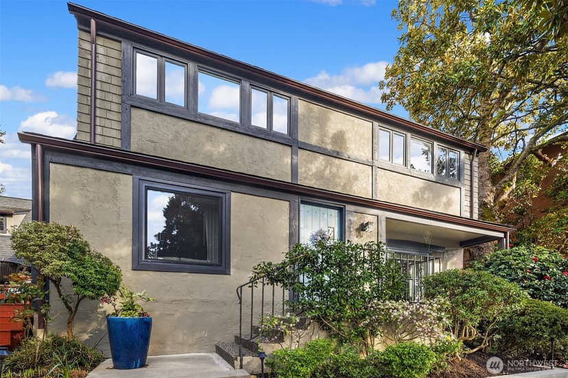 Property photo for 3530 W Laurelhurst Drive NE, Seattle photo 31