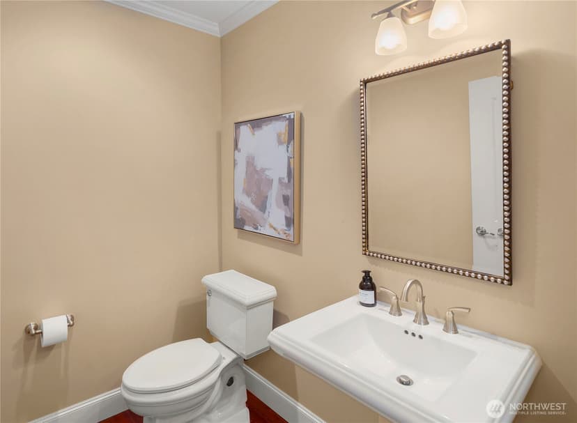 Property photo for 1188 Harvard Avenue E #4, Seattle photo 18